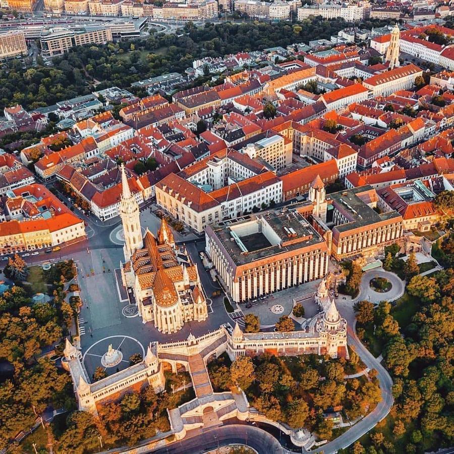 Premium Buda Castle Apartment Budapeste Exterior foto